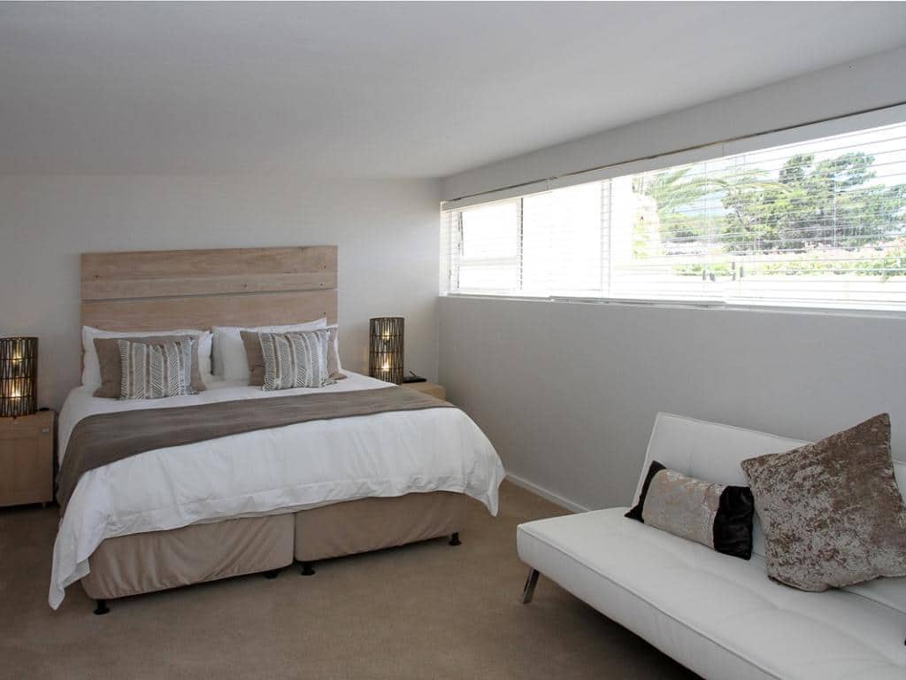 dcc885be-151e-4273-8a9c-74b6501588e4