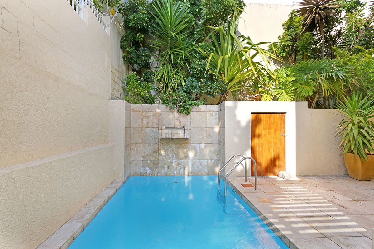 product1234686281-024-1