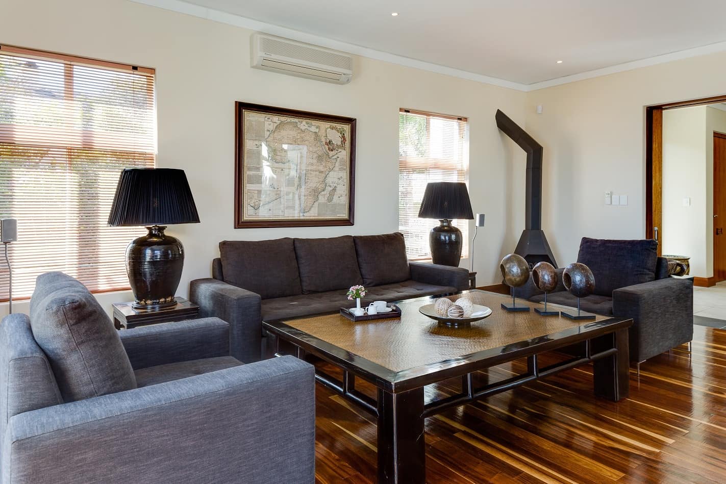 bali-lounge-during-day3