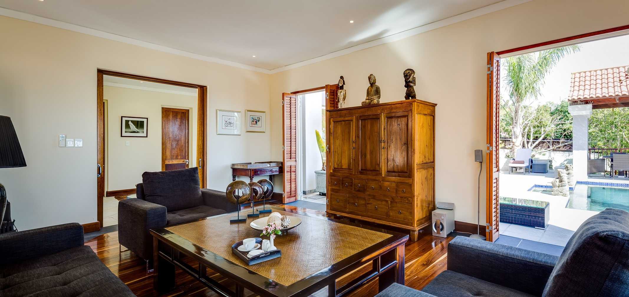 bali-lounge-during-day4