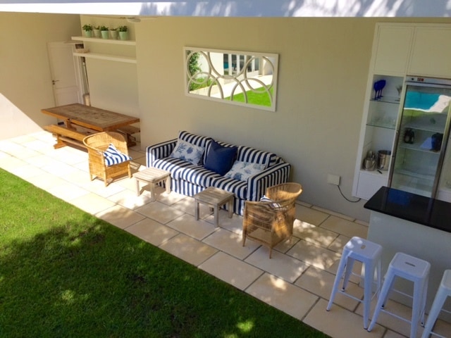 outdoor-entertainment-area