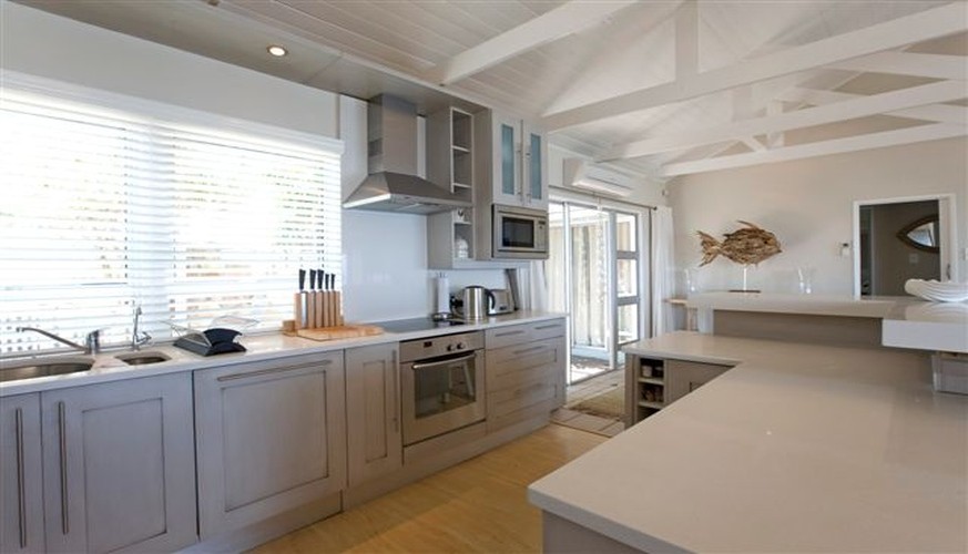 Perfect-Hideaways-Bakoven-Cottage-3