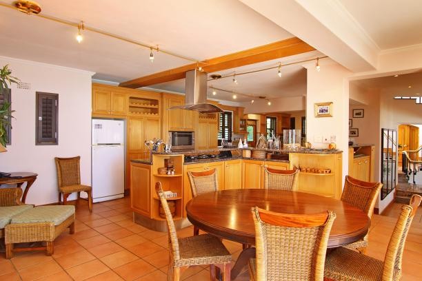 PORTRAIT-408-e38b9293e5b4ec9206a9efaecd7ebee641706df495fe021d840f0d42ed41044e