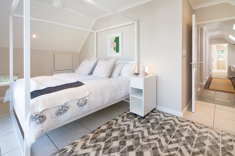 Village-Mews-Noordhoek-gallery-9