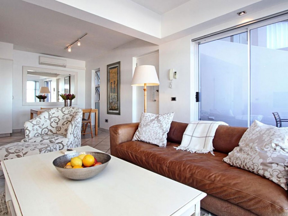 536cf7fa-14b4-47be-bdef-56793cf6b6bf