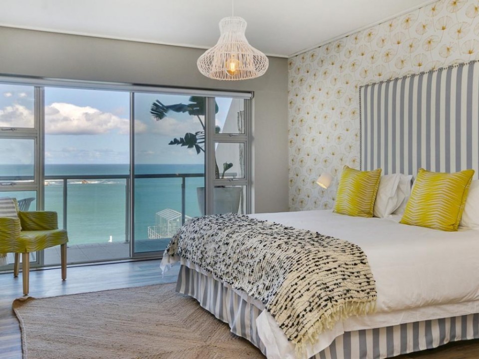 04b2cf5c-c282-4b4f-af26-2a520a6db31f