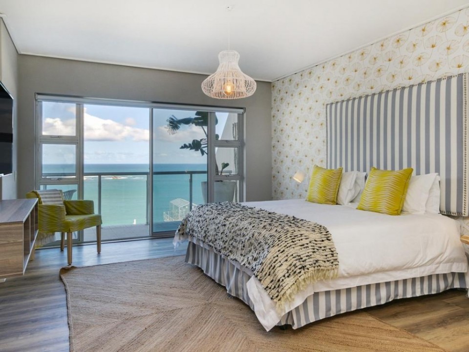 46b40fdd-bd3b-42ca-b34b-6c242b1a8a3b