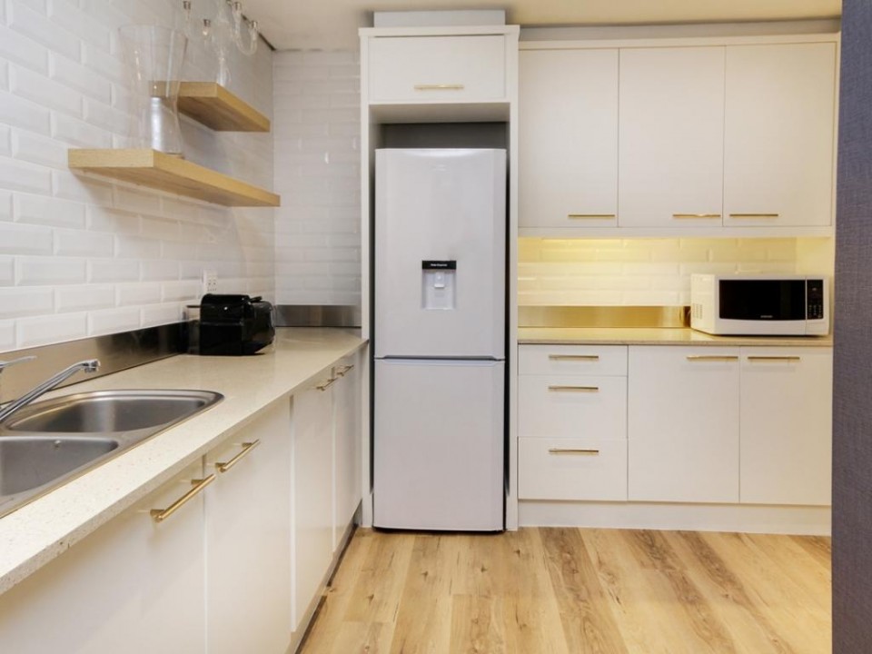 e7567863-e5aa-4d44-86c1-40a47293eaab