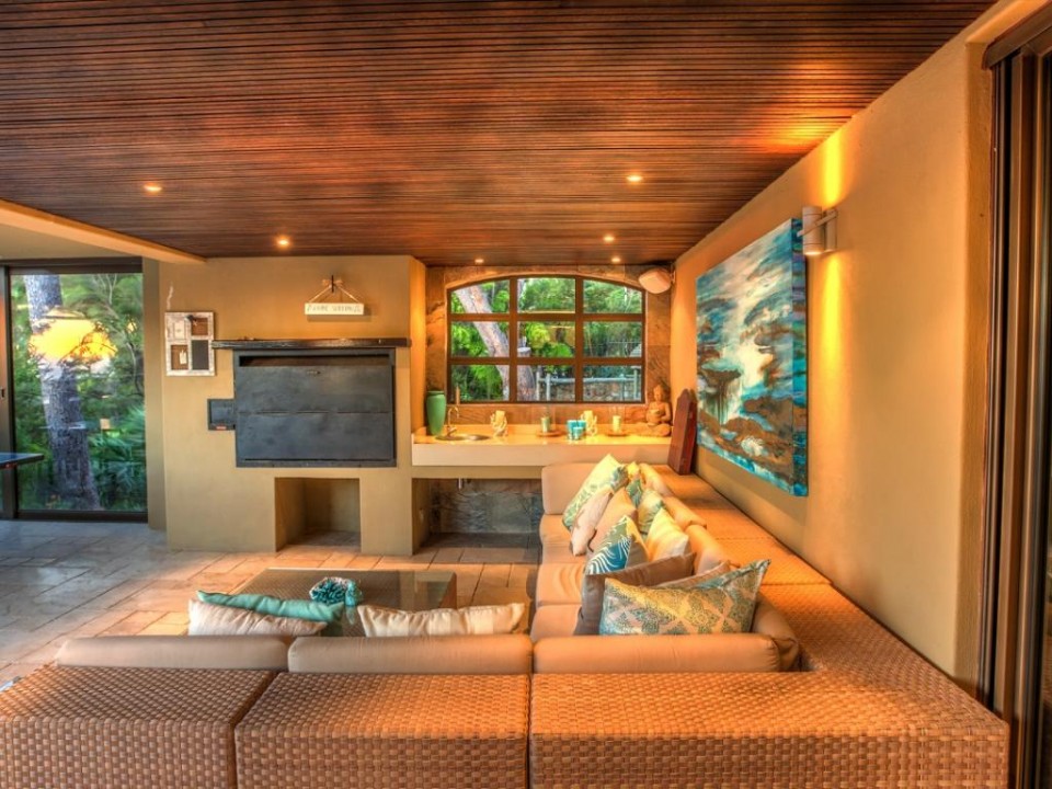 1ee09387-9254-4bda-9f5f-1282fc133354