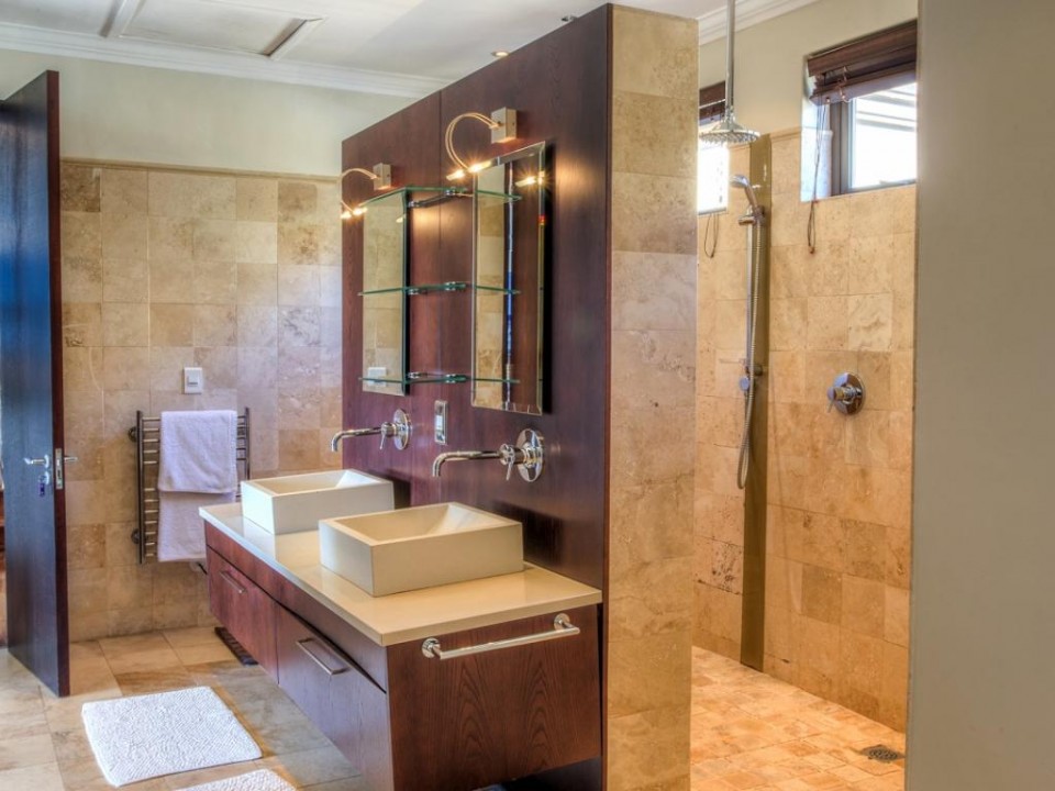 c52e124f-e250-4554-b8a0-adc7c4050599