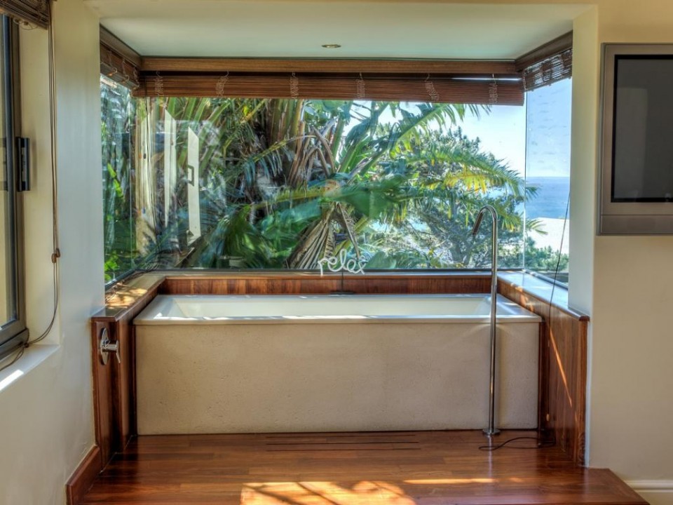 ddbd8828-512e-42f6-9c7b-8087ab94451a