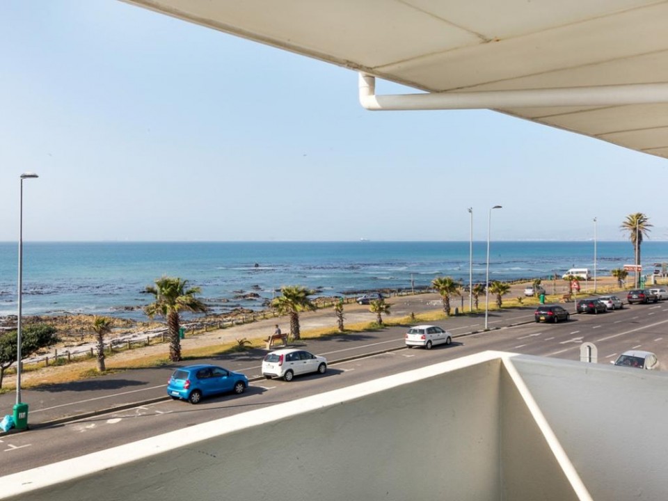 0f7e12df-60c2-41b6-b8c9-b5da8633f692