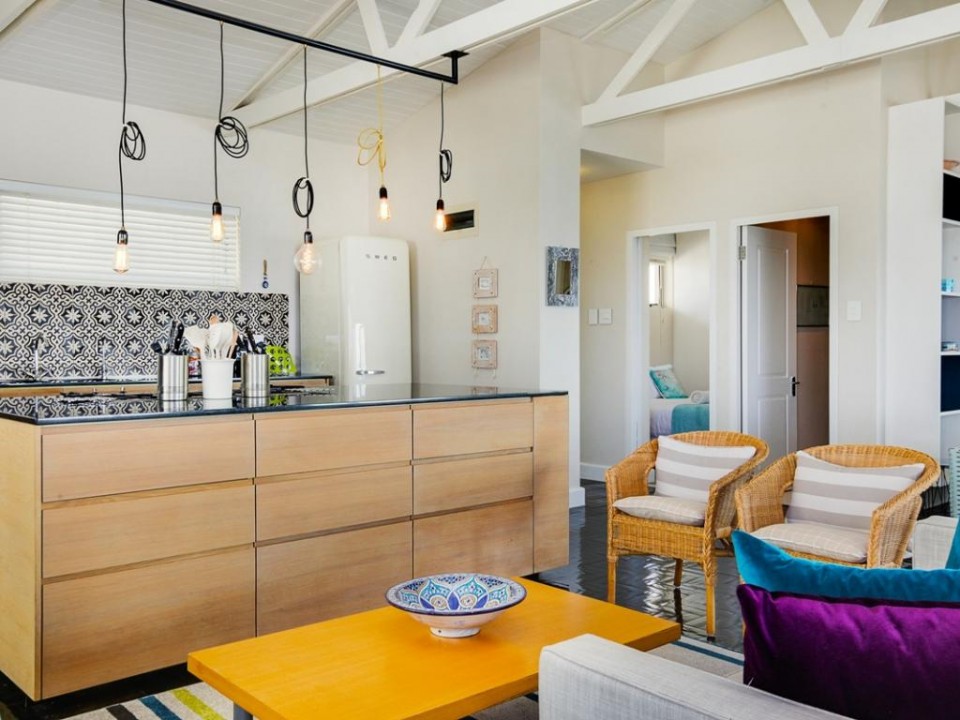 382caef5-f8e2-4385-80f7-bcdb34a509ad