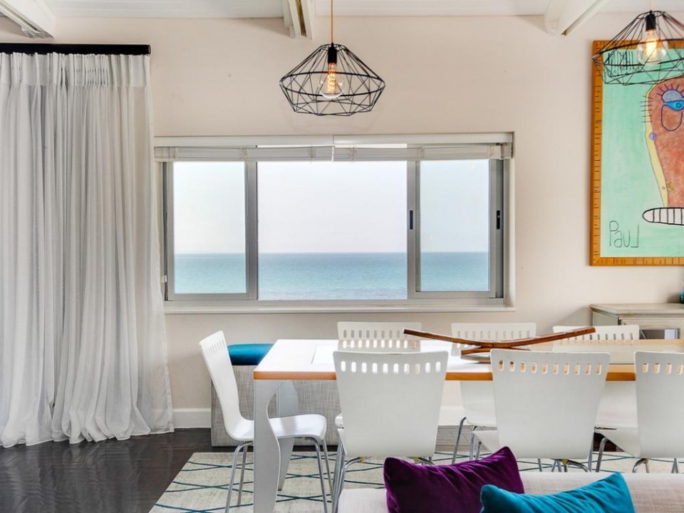 468c3401-0664-4def-abea-b45354a653dc