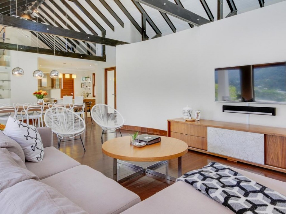 a4f3961d-b86b-4835-bd67-946726eb5e59