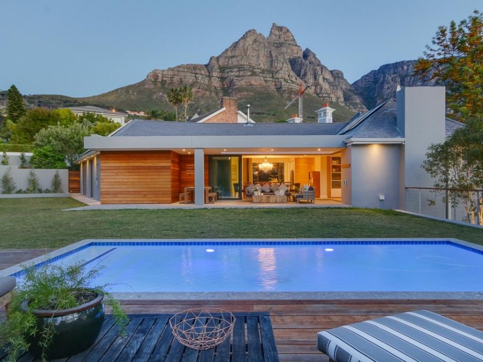 33e65ecb-dd2b-41bd-85d6-bc63f3a3c1cd