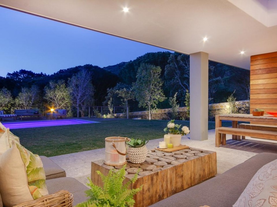 cc89234e-0cb9-4f8a-91e9-e06f6dd06a98