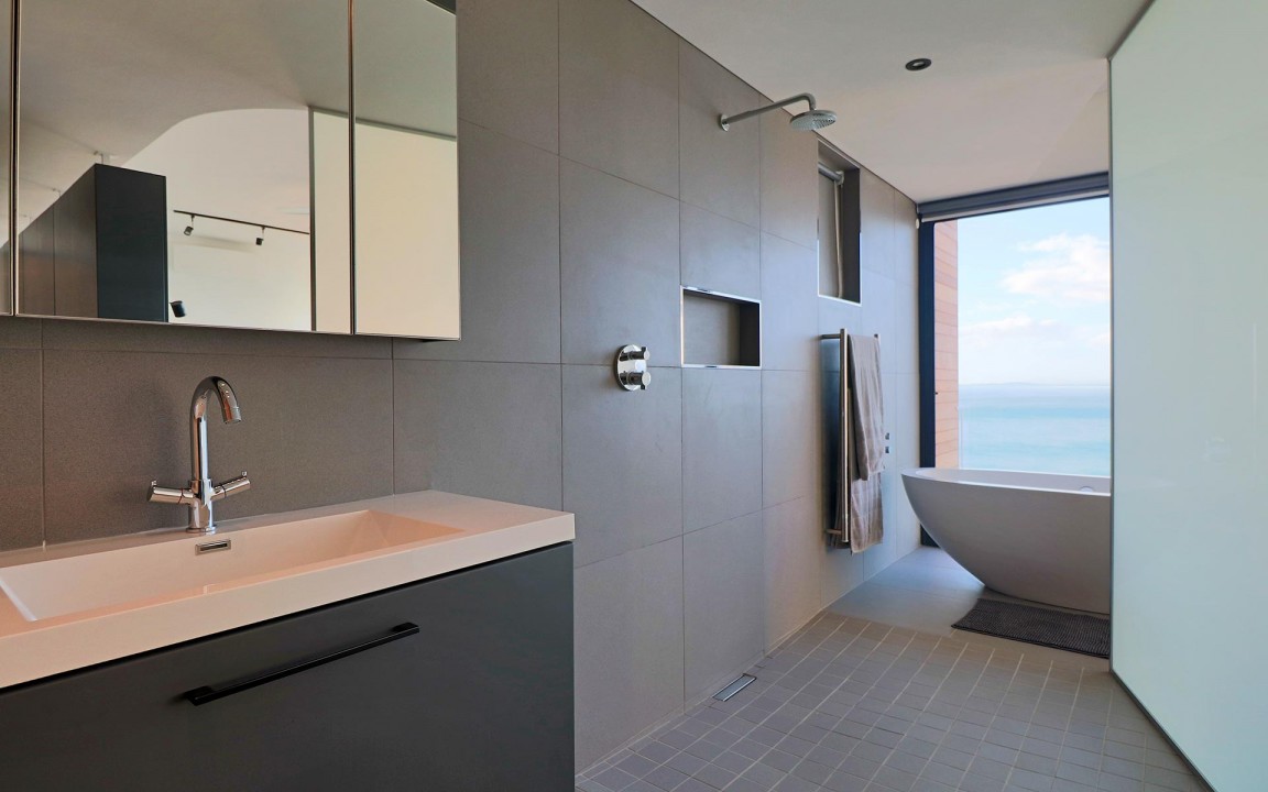 self-catering-accommodation-gordons-bay-22-protea-11