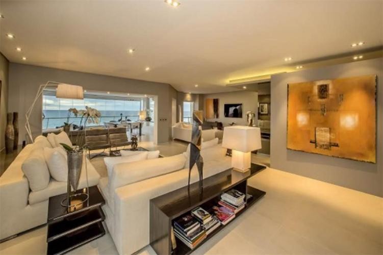 3copy322493865Standard