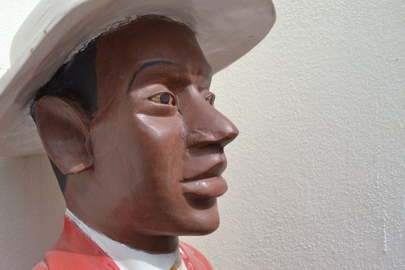 {245A3055-8F3F-4A1F-95B4-92B1E0CB498F}