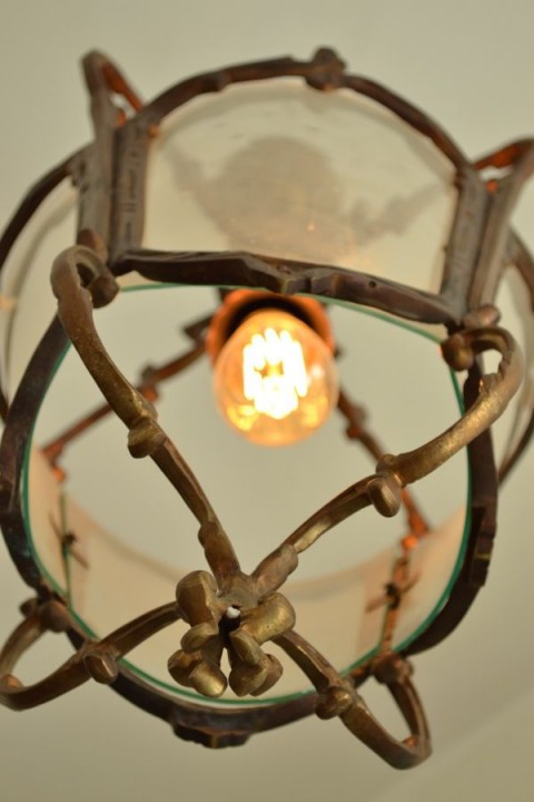 {42F318D2-4EAC-4816-B7D4-4E6F7950BC21}