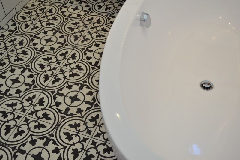 {8AF39D39-0D44-47F9-B148-02A30FA07384}