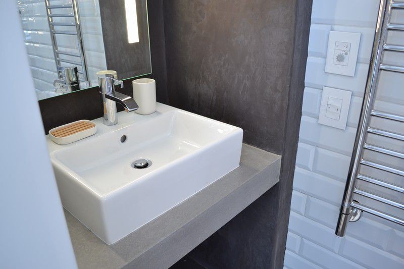 {37F3EE3B-F210-47EB-BC61-B52FDD192D4B}