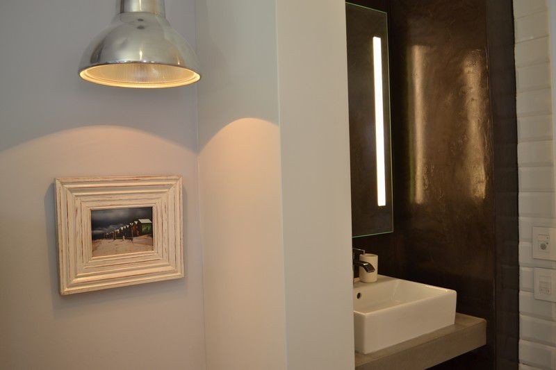 {4DE9A347-6DDB-40B6-A5B5-538582ED185B}