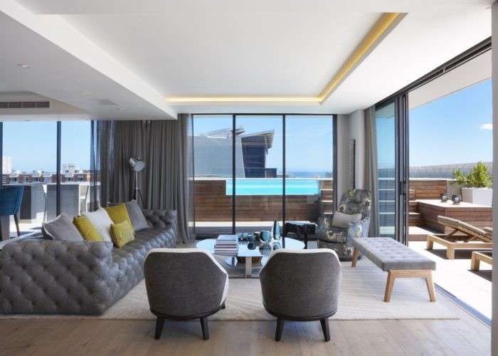 125023_7a876b-700x500