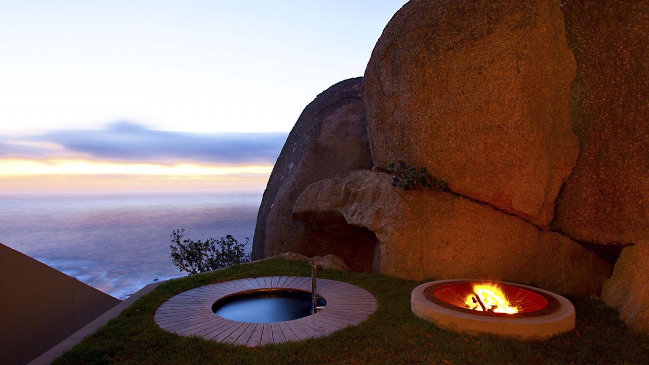 private_pool-1800x1013