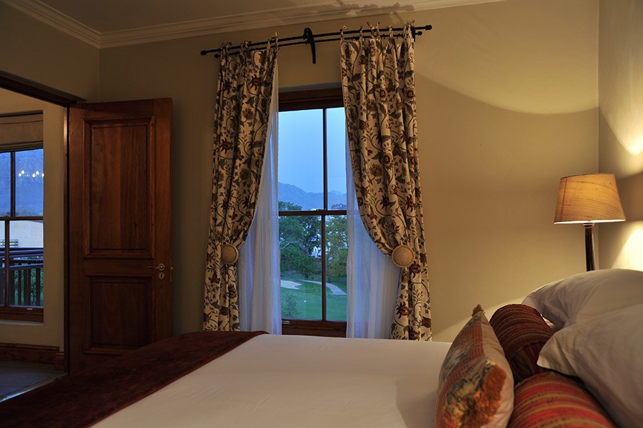 De-Zalze-Lodge-Golf-Course-facing-suite-2