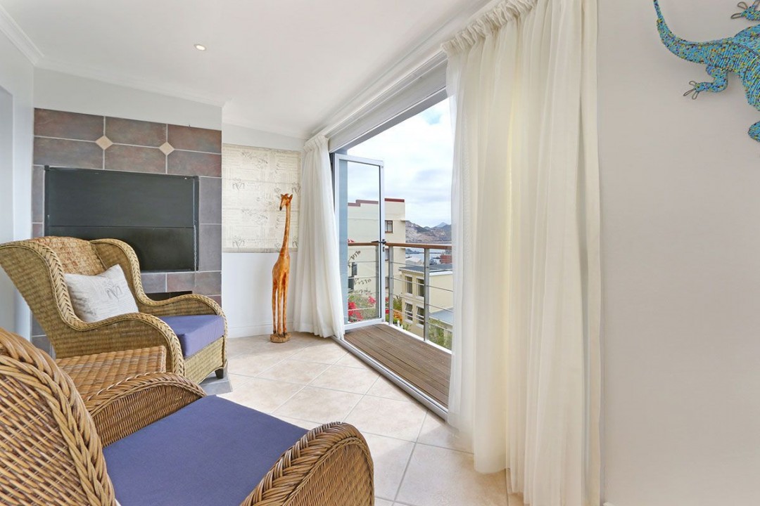 Simonstown-Self-Catering-Holiday-Accommodation-Sleeps-813