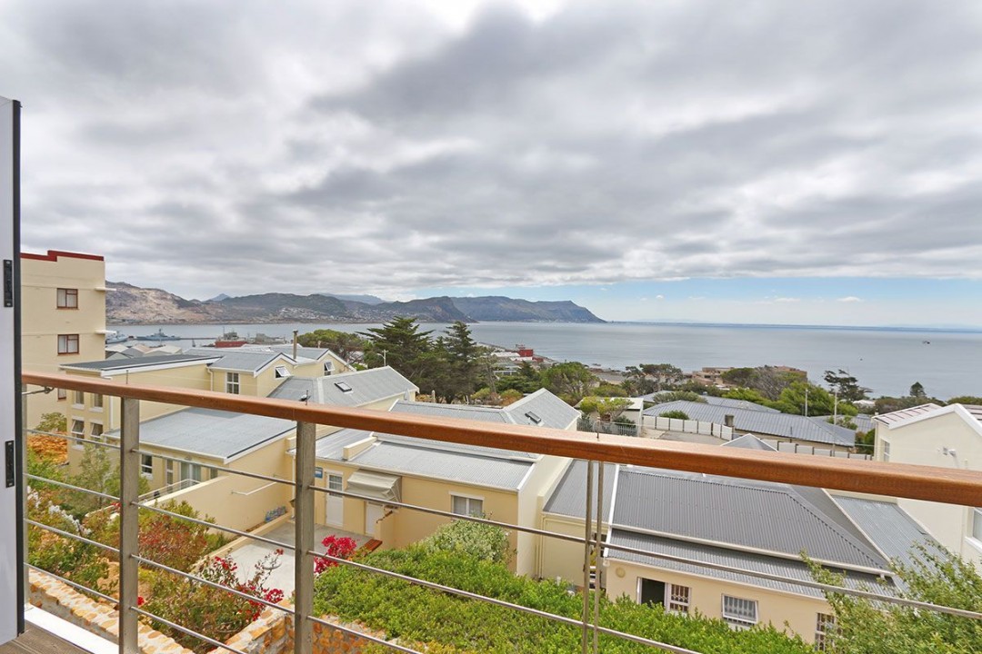 Simonstown-Self-Catering-Holiday-Accommodation-Sleeps-817