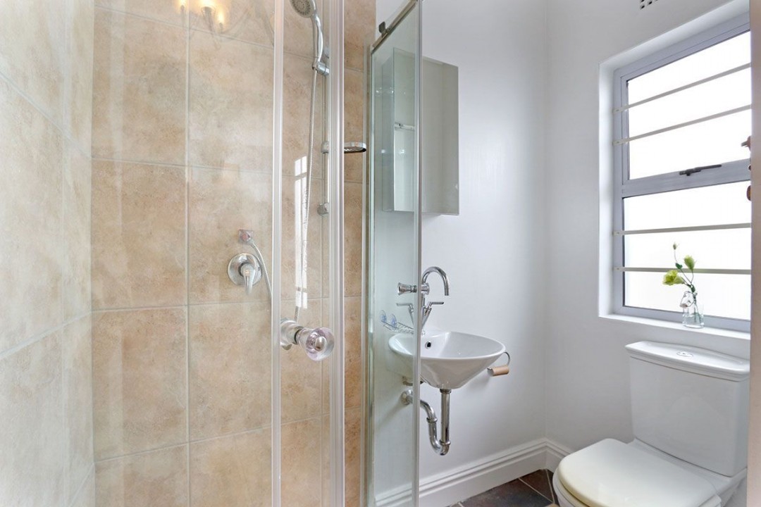 Simonstown-Self-Catering-Holiday-Accommodation-Sleeps-818