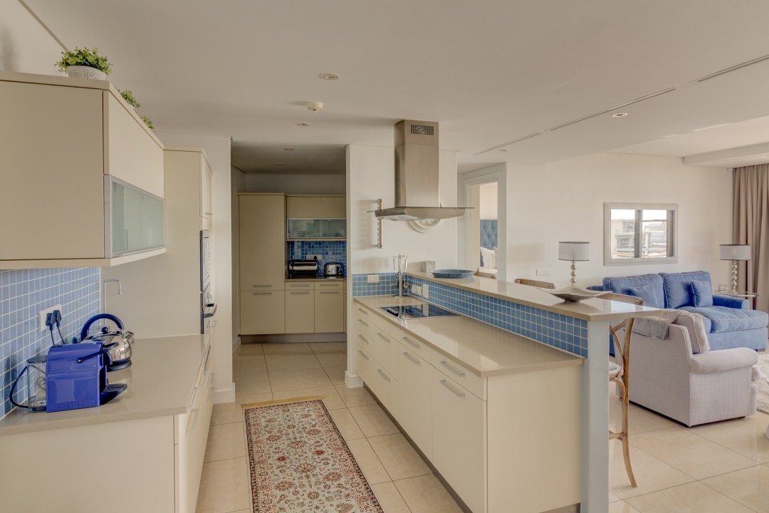 aaba6fd4-a7fd-47e6-934a-2fda8922751d