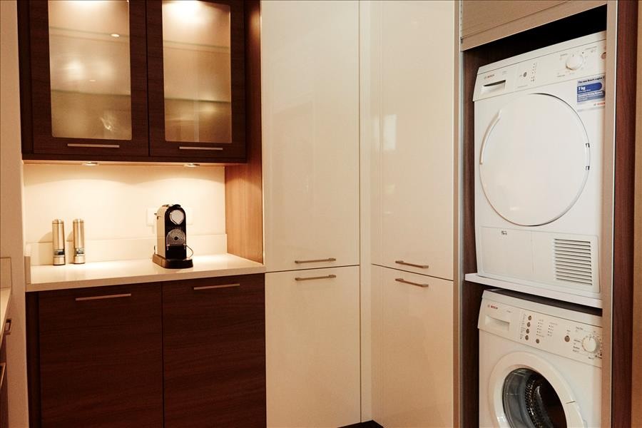 186f54e2-820c-405b-be76-6a015a4ba771