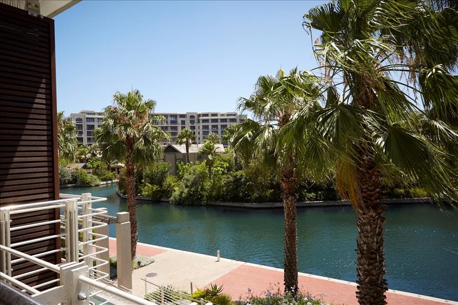 fbc2ae1e-0227-4857-8572-1d93cb21e35f