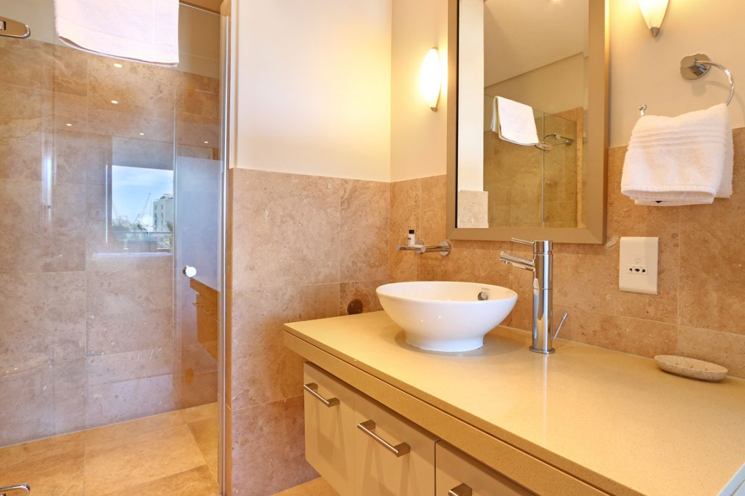 679e8e1f-dc84-4e15-932f-87510c74b2ab