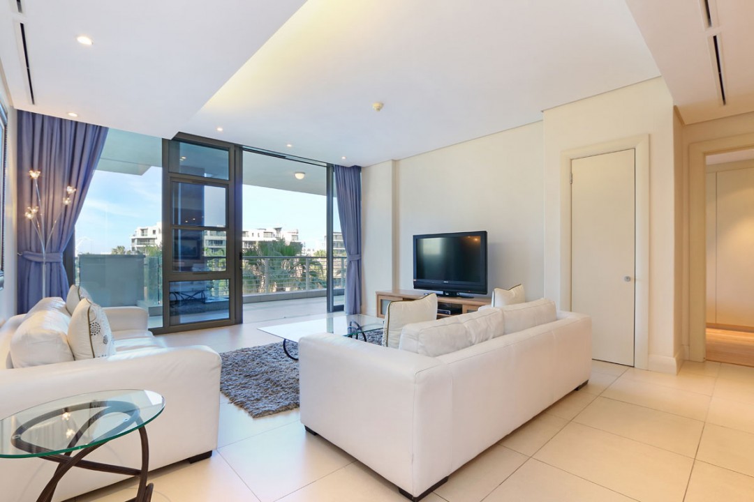 e582d313-2c54-4a86-9e4e-f89207328555