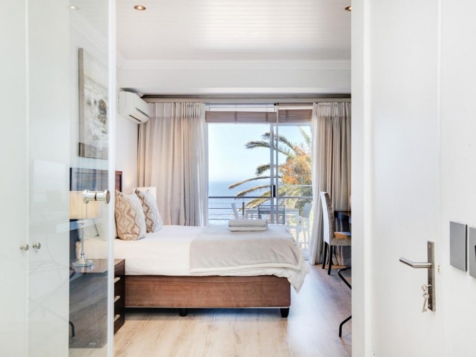 9abf9f50-b594-44ee-9847-ec135316493c