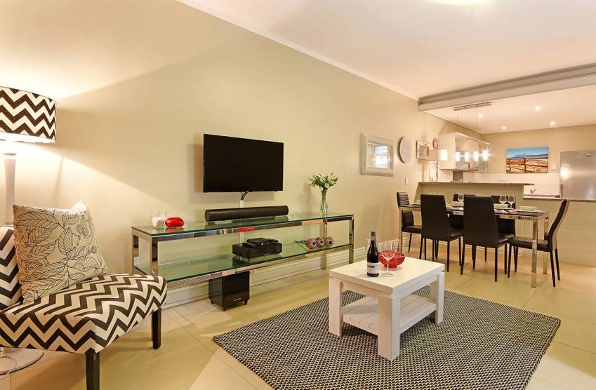 1494_1506001010-5182961_6