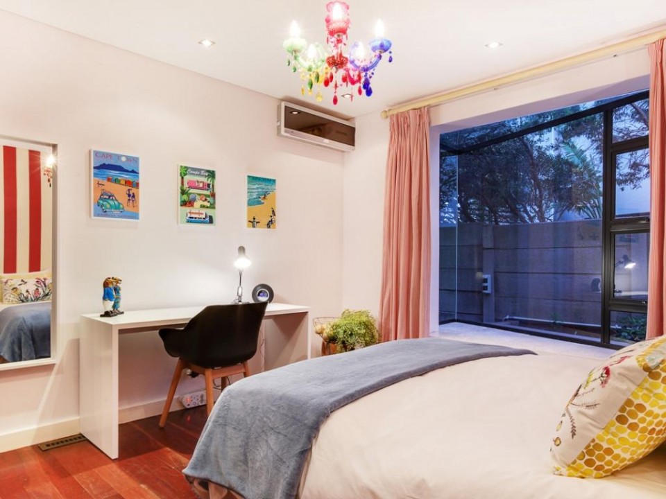 15ed8ee2-e146-4b68-aefd-dee7cf0d10d5