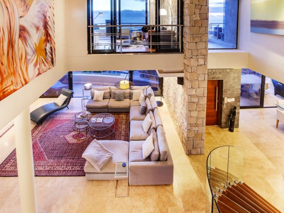 849b5eb4-73a3-48c9-af30-ceb5a93ea235