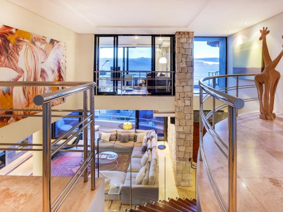 b81debb6-aaf5-4d4c-90b9-69b52e4a1cdc