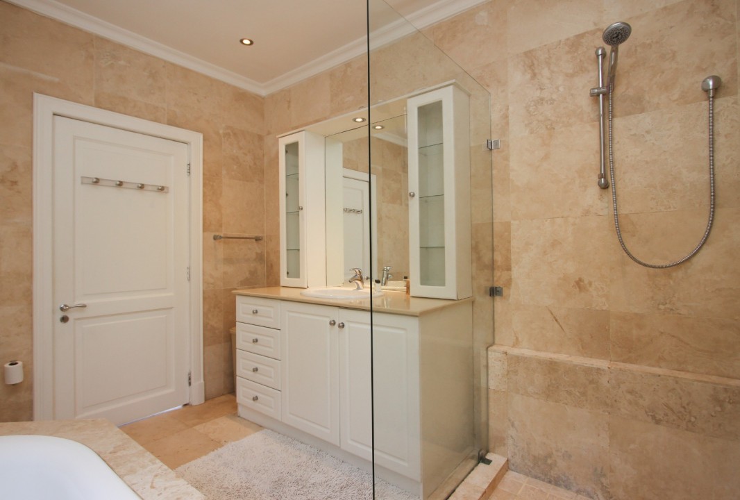 78 Camps Bay Drive, Bakoven-33