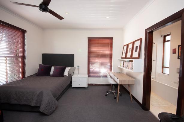 PORTRAIT-408-4289f5d85c4333ca2905b41e91b8e1721ab8247c8bf46a3311cd345bd3cd2731