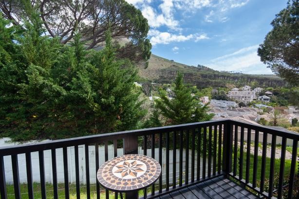 PORTRAIT-408-cbf38ddd2d594825c623348012c1c63cfb761c86eebddbf672eb77eca03e9724