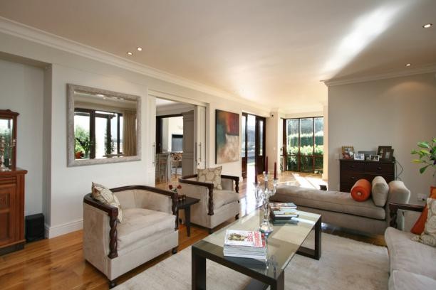 PORTRAIT-408-440cac7814010fe301391531f65f353340f1bb5002b84e79f6573f22a925defd