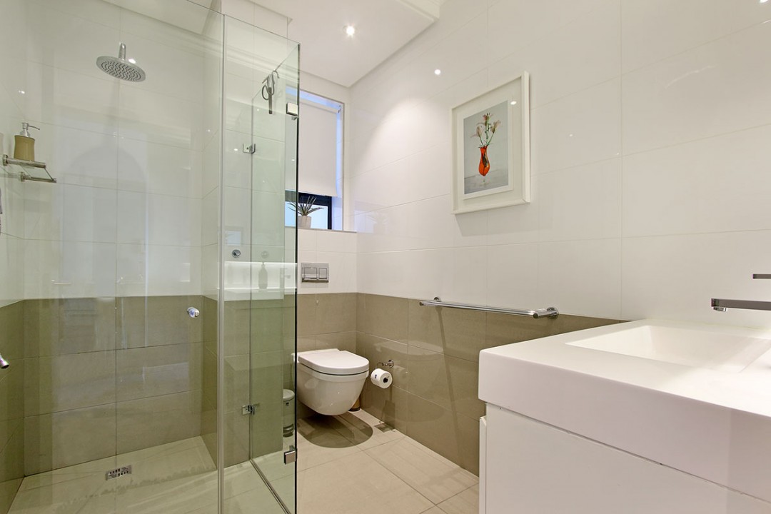 totalstay-address-102-02