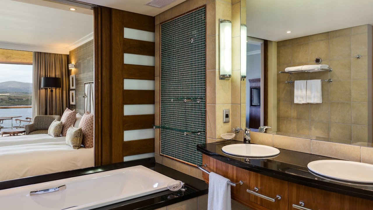 cptak-bathroom-0077-hor-wide